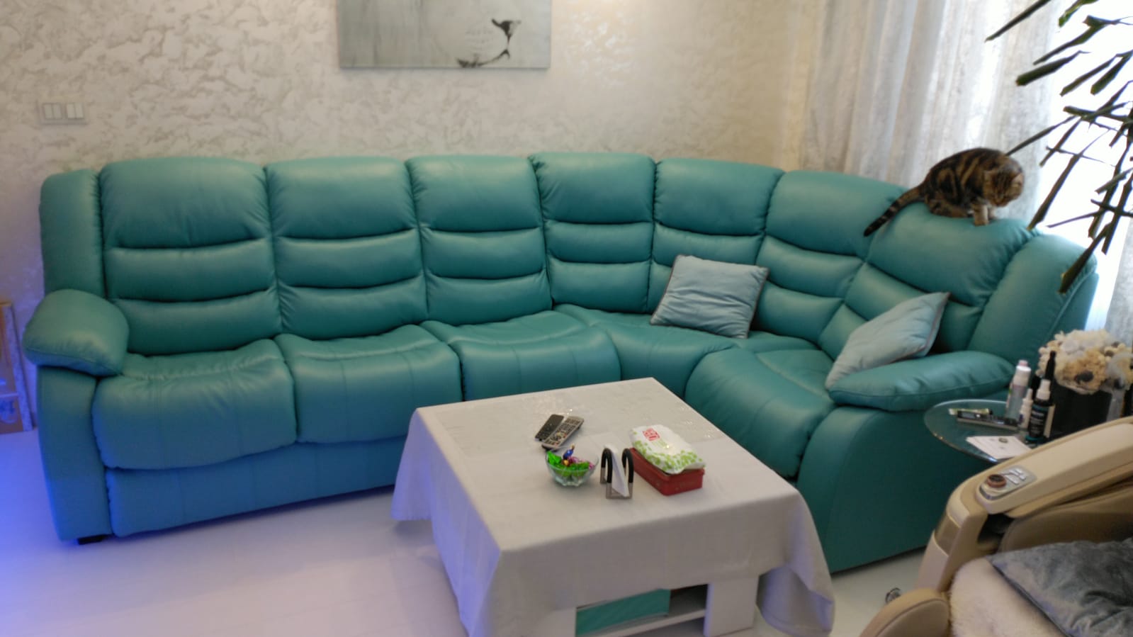 Перетяжка дивана на дому. Гусиноозерск